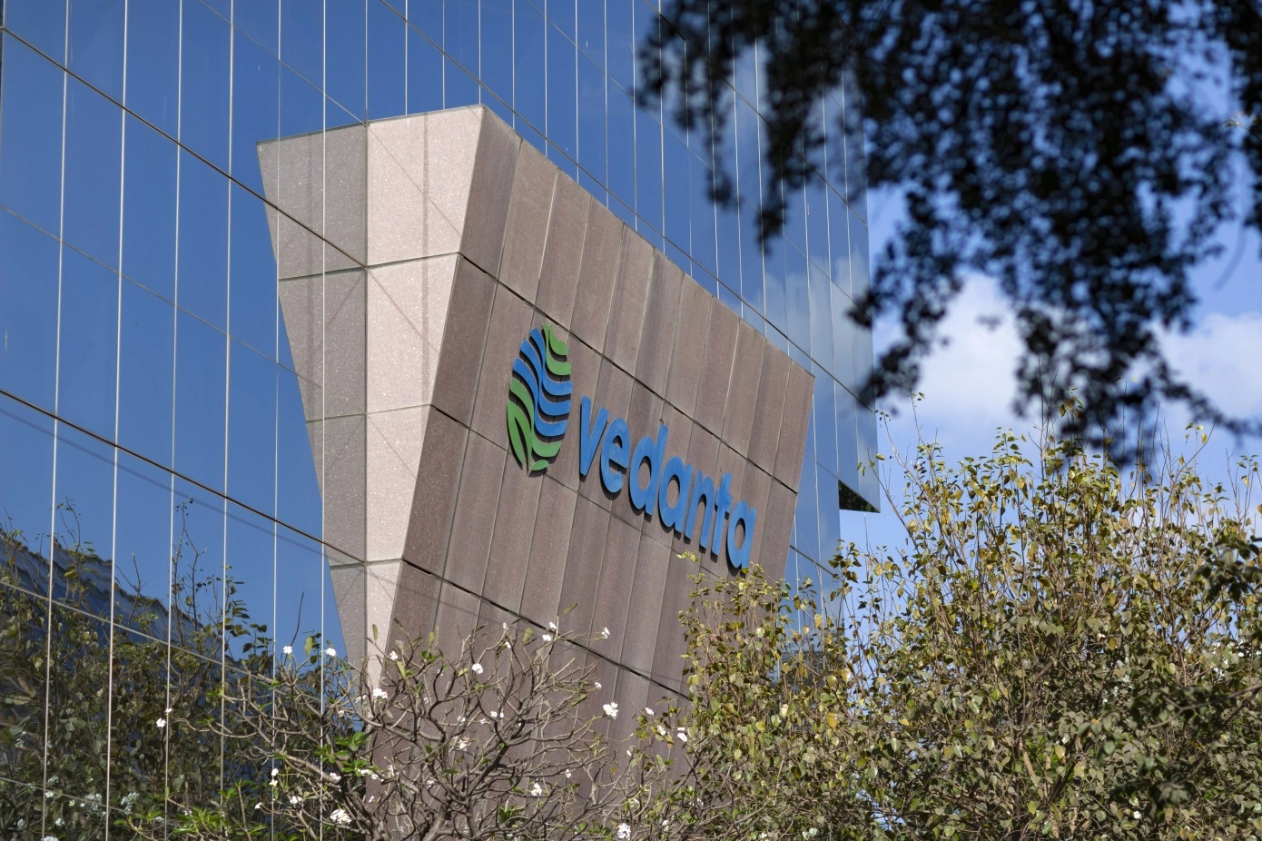 Vedanta Group to invest Rs 1.54 lakh crore to setup Semiconductor manufacturing unit in Gujarat